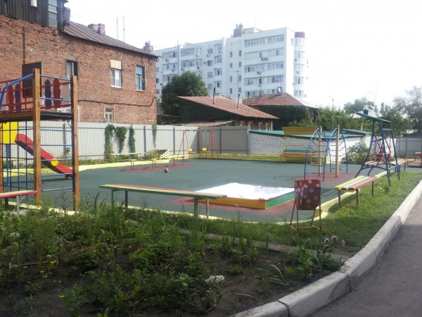 Спортивная площадка